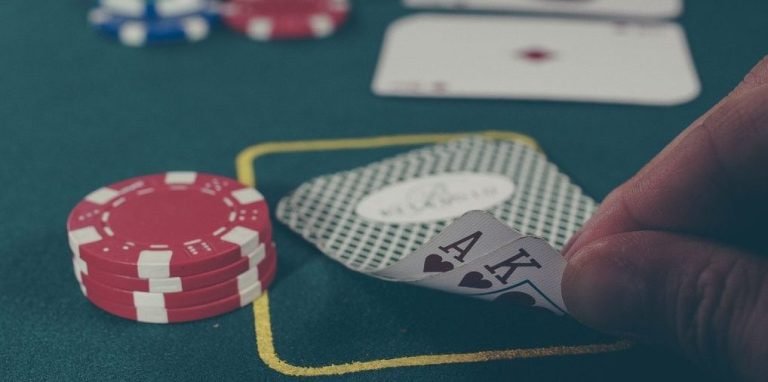 Baccarat Live Dealer ကတ်ဂိမ်း မြန်မာနိုင်ငံ